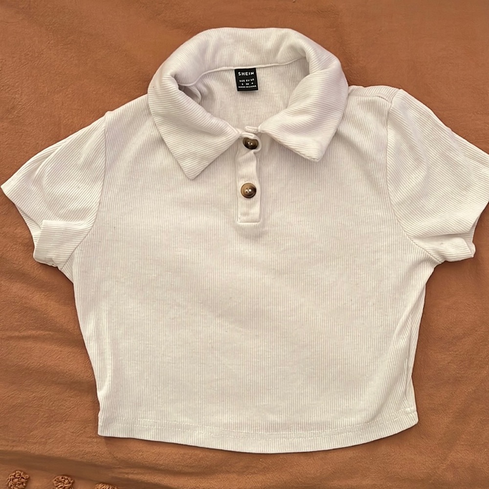 SHEIN white collared crop tee
